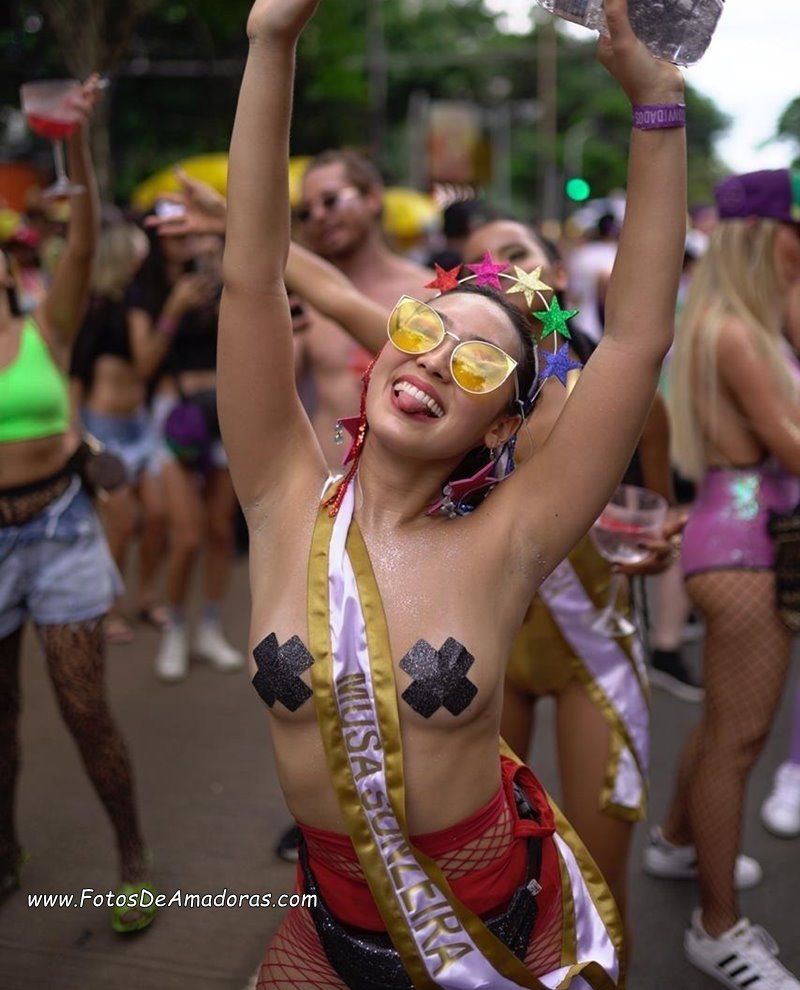 Carnaval 2020 foliãs gostosas pelas ruas do nosso Brasil | transfertspb.ru